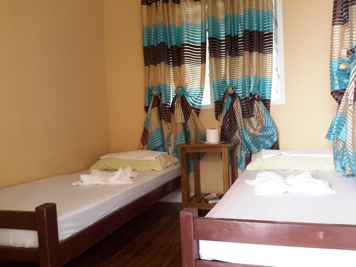 La Isla Bonita Talikud Island Beach Resort Samal Kültér fotó