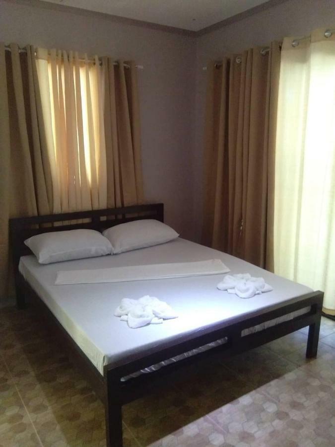 La Isla Bonita Talikud Island Beach Resort Samal Kültér fotó